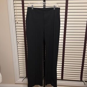 Vuori Women’s Black Trousers - Size Medium